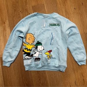 Peanuts Skating Holiday Sweatshirt, Light blue color, size large, NWT